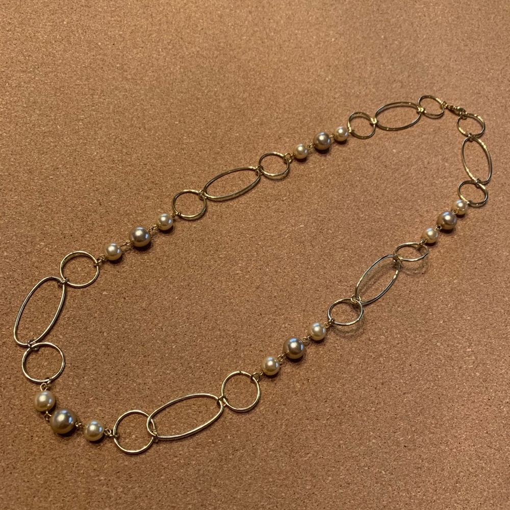 Lia Sophia longer necklace pearl gold toned